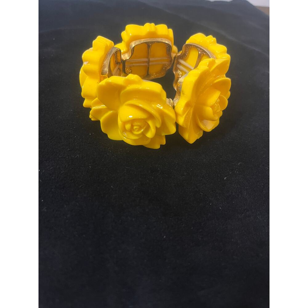 "Tutti Fruitti"‎ Vintage Floral Stretch Chunky Bracelet